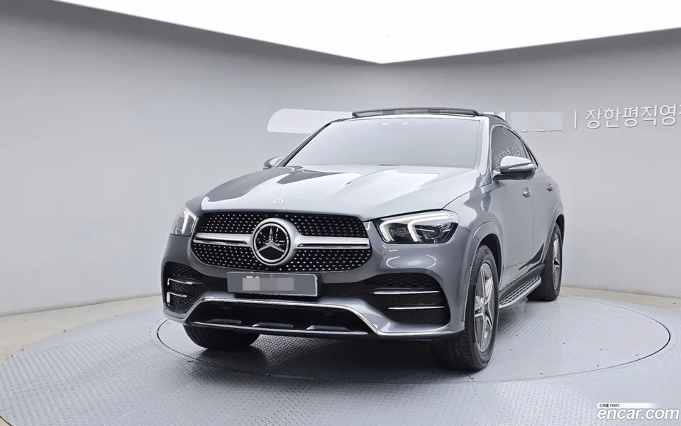 Mercedes-Benz GLE-Class GLE350e 4MATIC 2022 — миниатюра 3