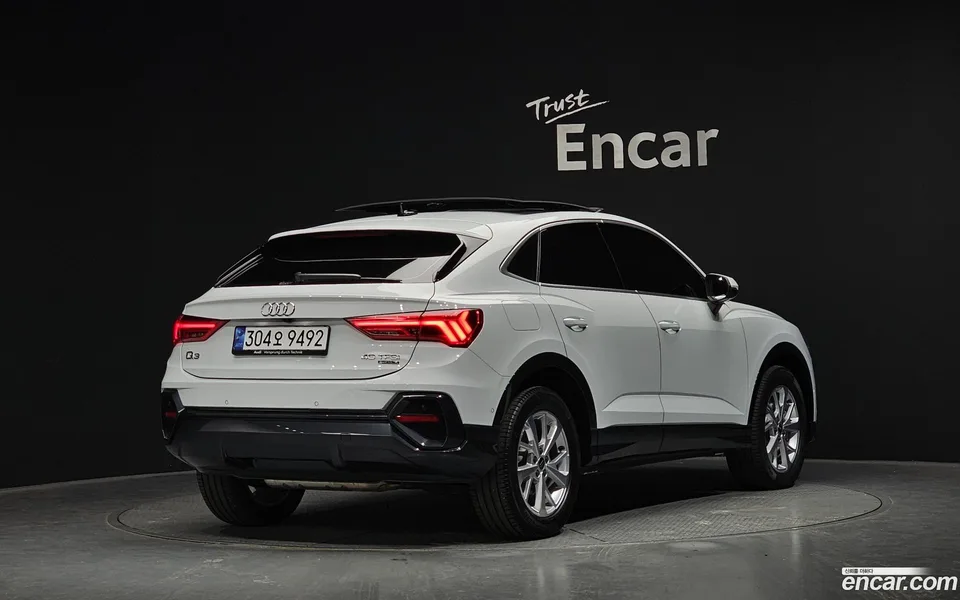 Audi Q3 40 TFSI 2024 — миниатюра 2