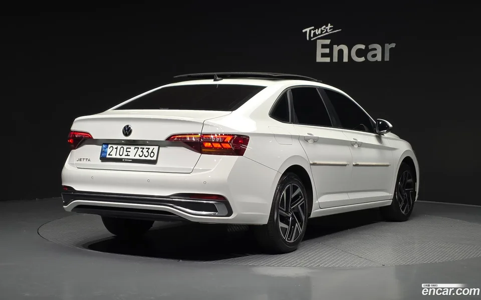 Volkswagen Jetta 1.5 TSI 2022 — миниатюра 2
