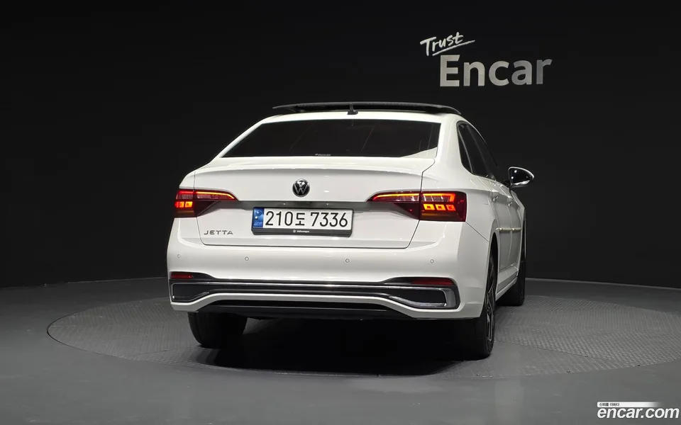 Volkswagen Jetta 1.5 TSI 2022 — миниатюра 4