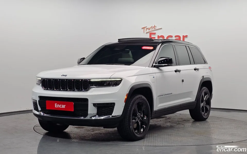 Jeep Grand Cherokee (WL) 4xe 2023 — фото 1, купить с доставкой в Москву