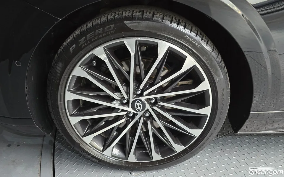 Hyundai Grandeur 3.5 4WD 2023 — миниатюра 5
