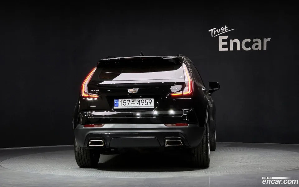 Cadillac XT4 2.0 AWD 2023 — миниатюра 4