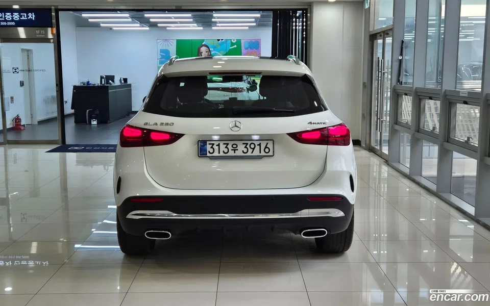 Mercedes-Benz GLA-Class GLA250 4MATIC 2025 — миниатюра 4