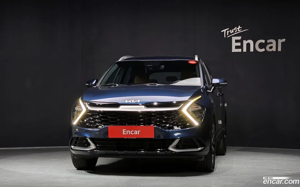 Kia Sportage Hybrid 2WD 2022 — миниатюра 3