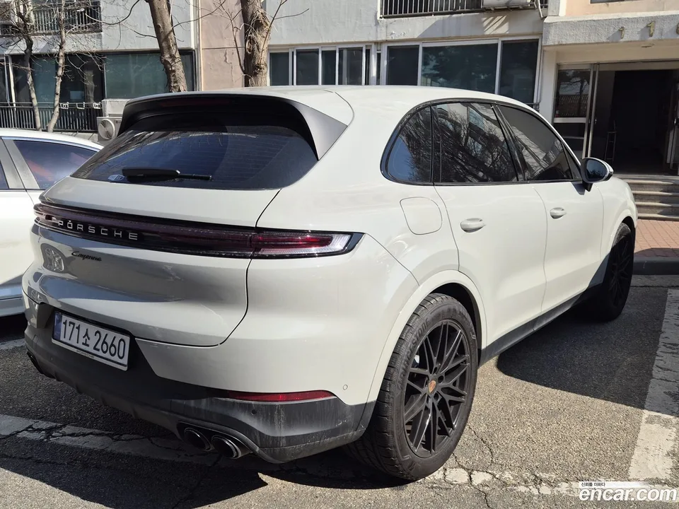 Porsche Cayenne 3.0 2025 — миниатюра 4