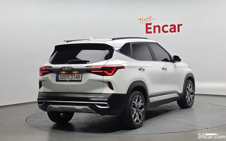 Kia Seltos 1.6 2WD 2022 — миниатюра 2