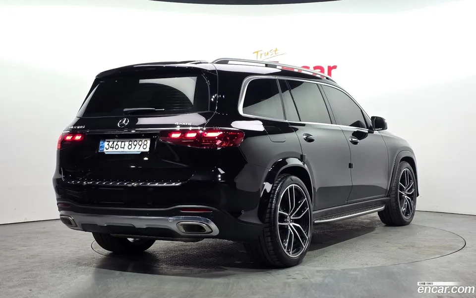 Mercedes-Benz GLS-Class GLS580 4MATIC 2024 — миниатюра 2