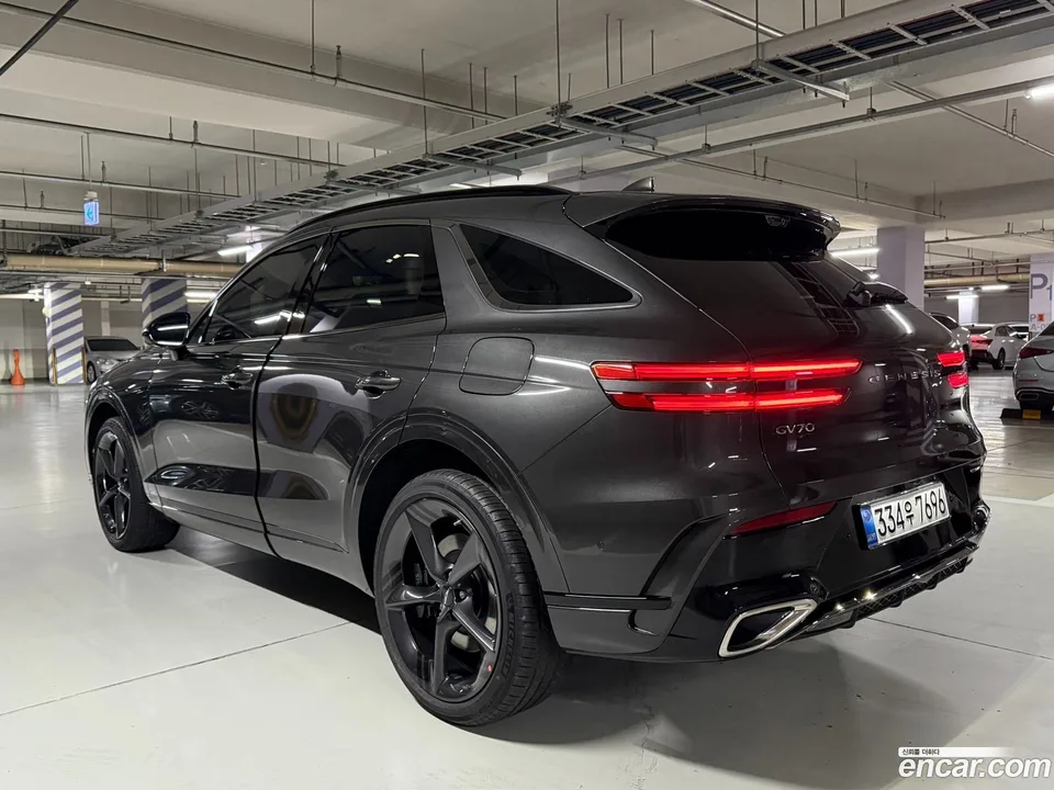 Genesis GV70 2.5T 2WD 2025 — миниатюра 4