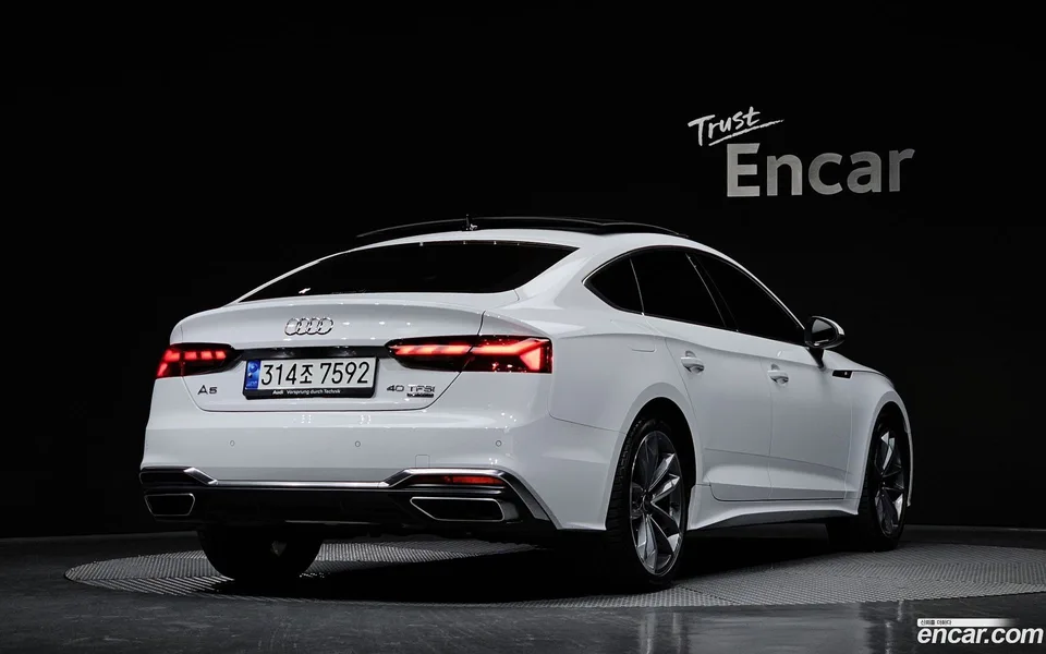 Audi A5 40 TFSI 2022 — миниатюра 2
