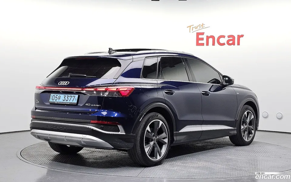 Audi Q4 e-tron 40 2022 — миниатюра 2