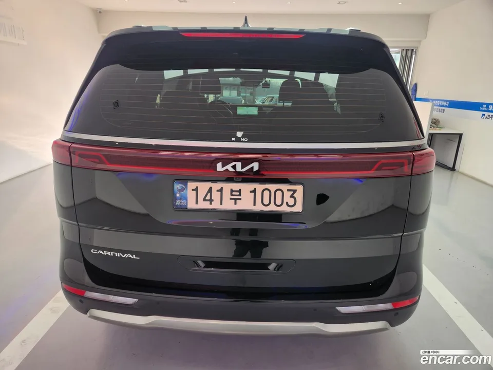 Kia Carnival 9 2022 — миниатюра 4