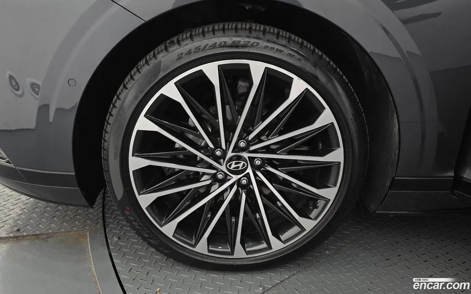 Hyundai Grandeur Hybrid 2023 — миниатюра 5