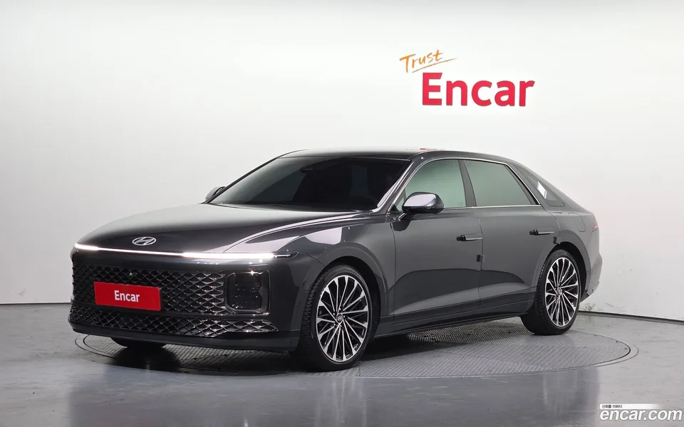 Hyundai Grandeur Hybrid 2023 — фото 1, купить с доставкой в Москву