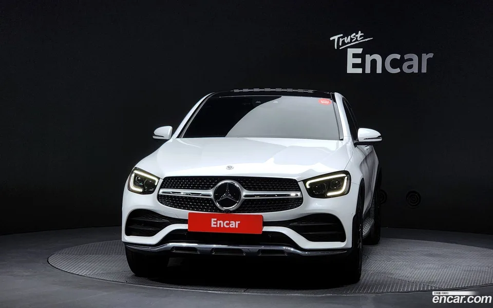 Mercedes-Benz GLC-Class GLC300 4MATIC 2023 — миниатюра 3
