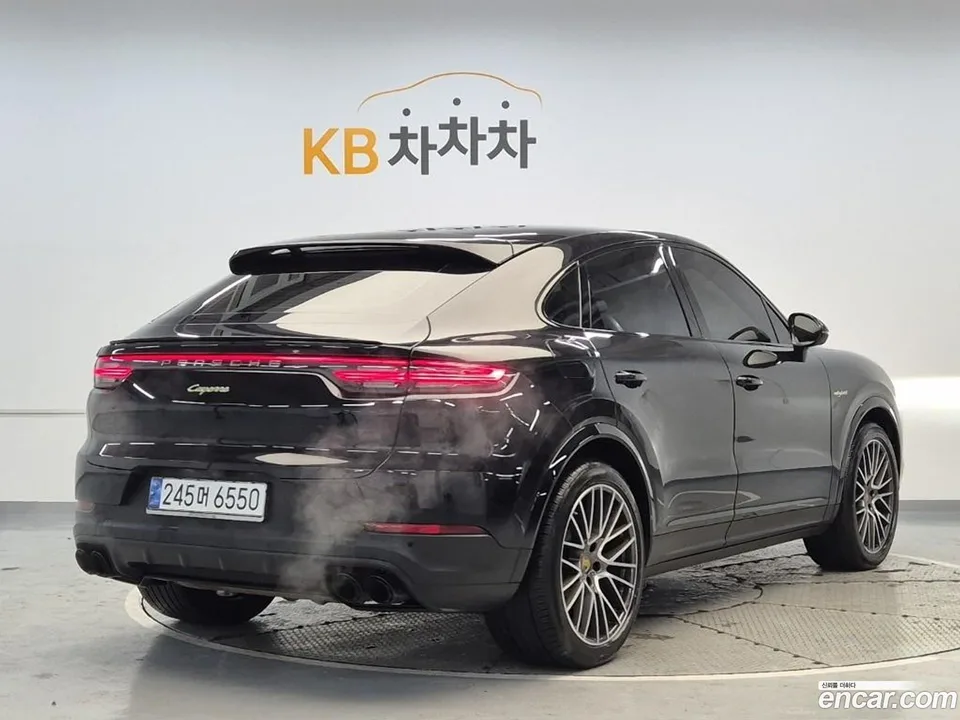 Porsche Cayenne 3.0 E- 2022 — миниатюра 4