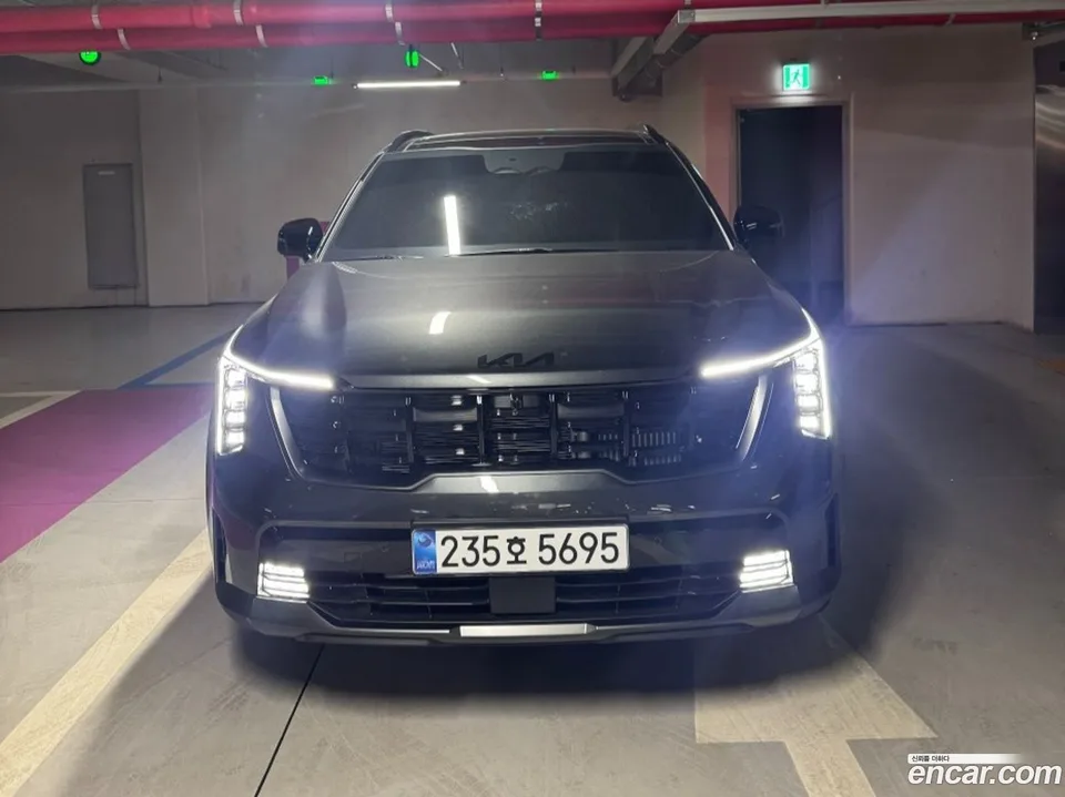 Kia Sorento HEV 1.6 2WD 2026 — фото 1, купить с доставкой в Москву