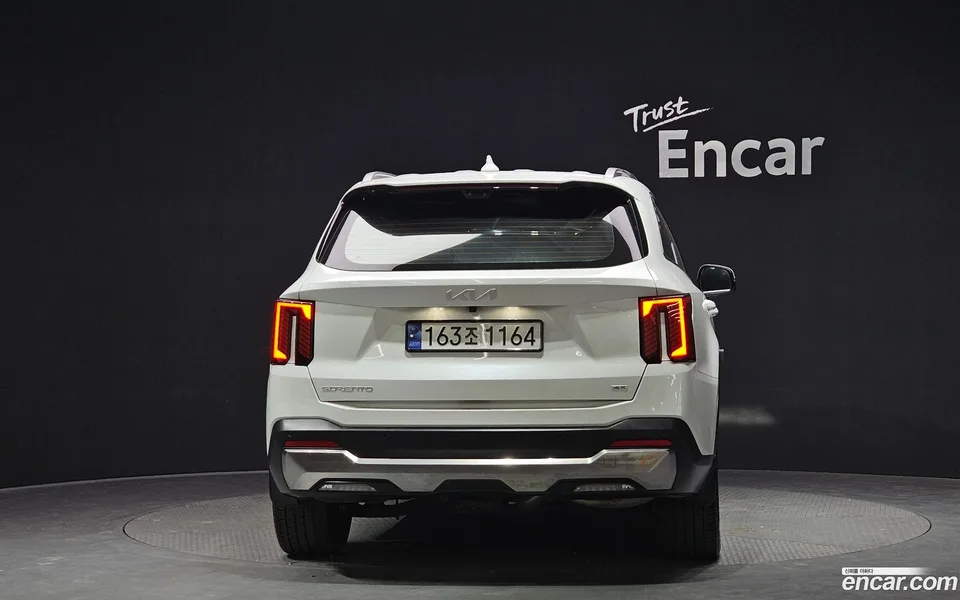 Kia Sorento 2.2 4WD 2024 — миниатюра 4