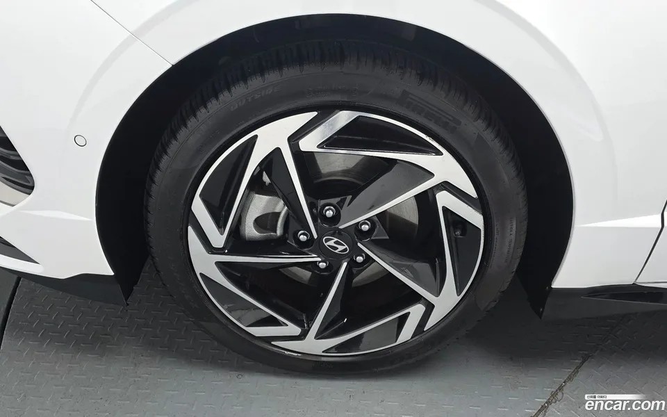 Hyundai Sonata The Edge Hybrid 2024 — миниатюра 5