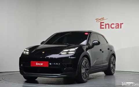 Porsche Macan Electric 2025 buy in Moscow