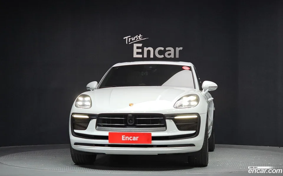 Porsche Macan 2.9 S 2022 — миниатюра 3