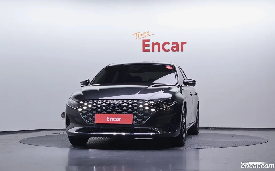 Hyundai Grandeur IG Hybrid 2022 — миниатюра 3