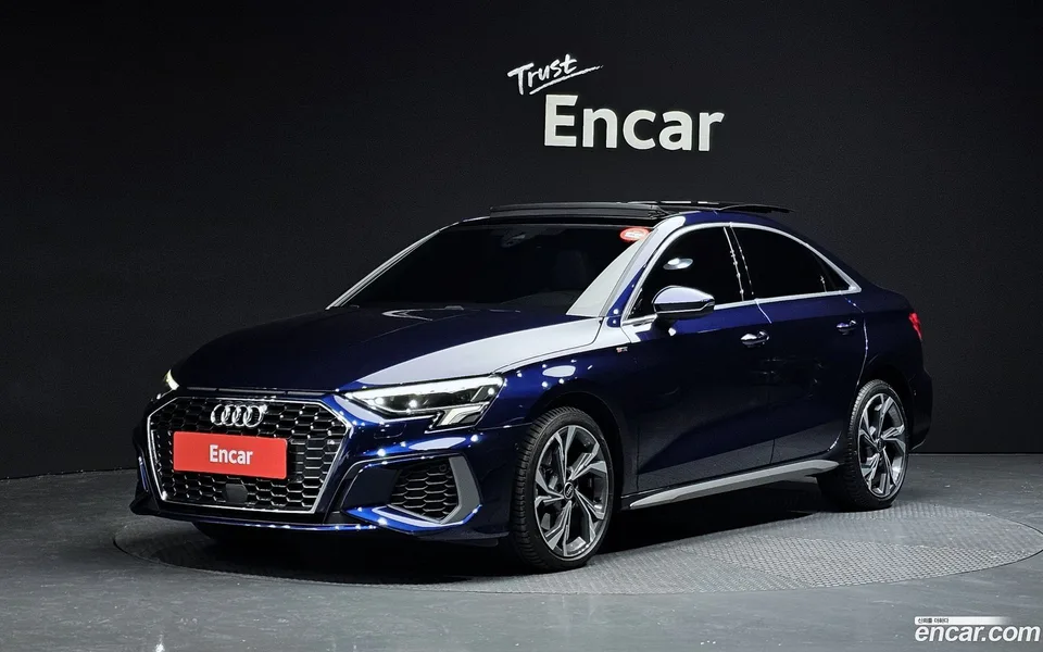 Audi A3 (8Y) 40 TFSI 2023 — фото 1, купить с доставкой в Москву