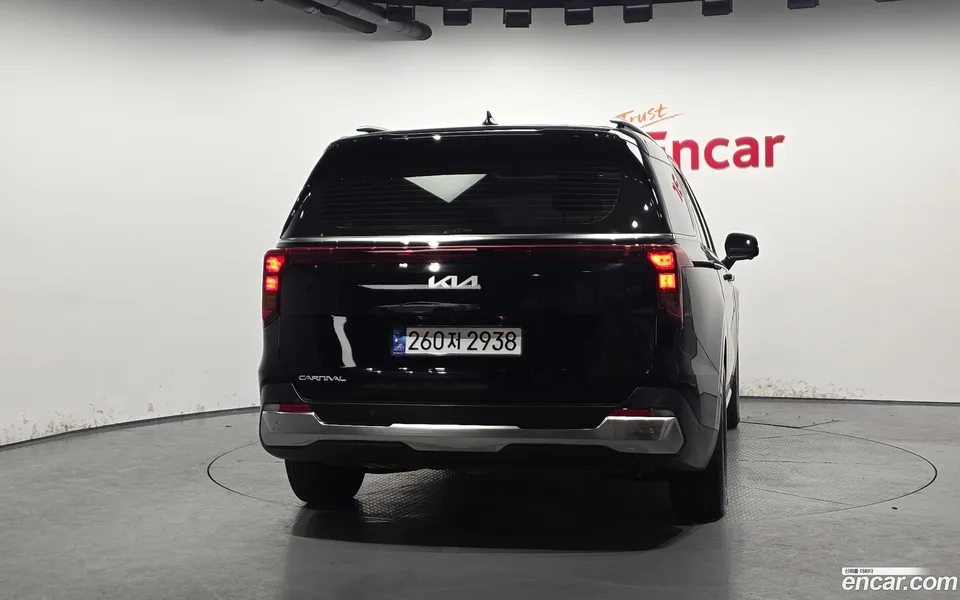 Kia Carnival 9 2024 — миниатюра 4
