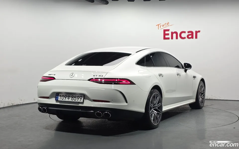 Mercedes-Benz AMG GT 4 43 4MATIC+ 2022 — миниатюра 2