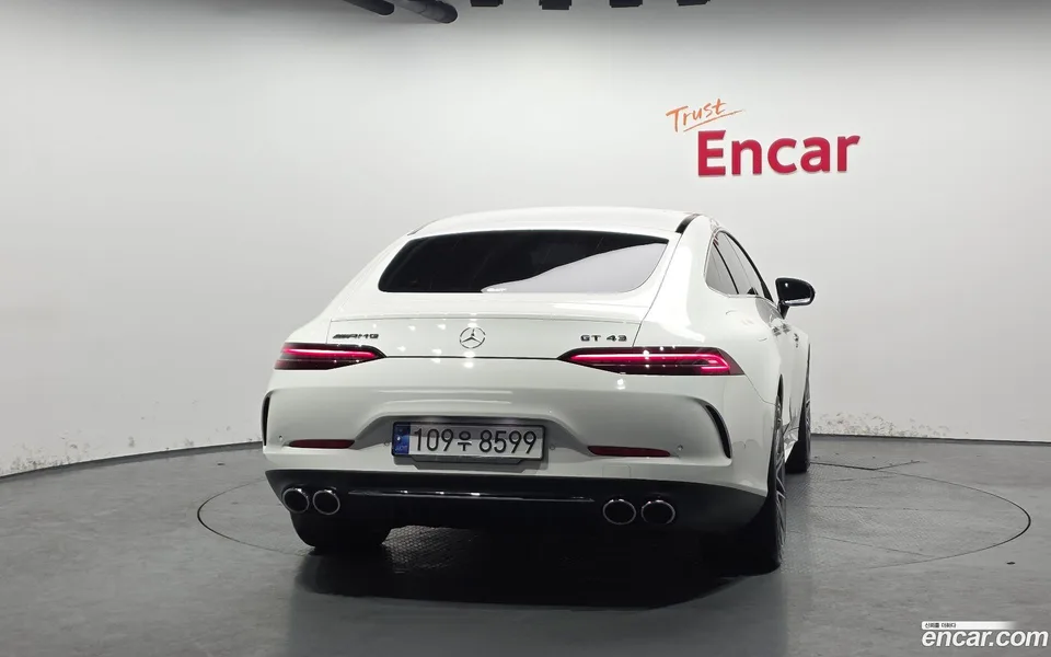 Mercedes-Benz AMG GT 4 43 4MATIC+ 2022 — миниатюра 4