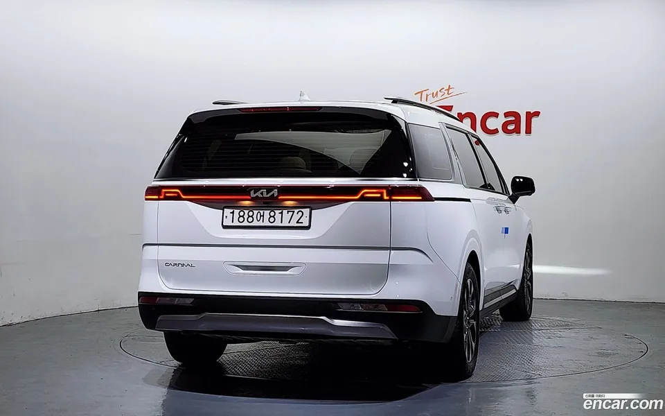 Kia Carnival 9 2023 — миниатюра 4