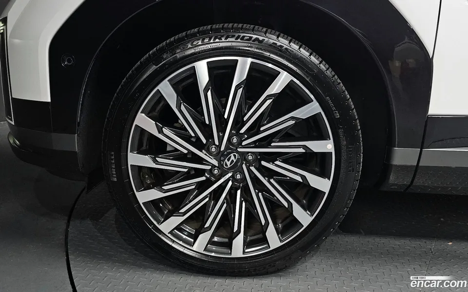 Hyundai SantaFe 2.5T 2WD 2023 — миниатюра 5