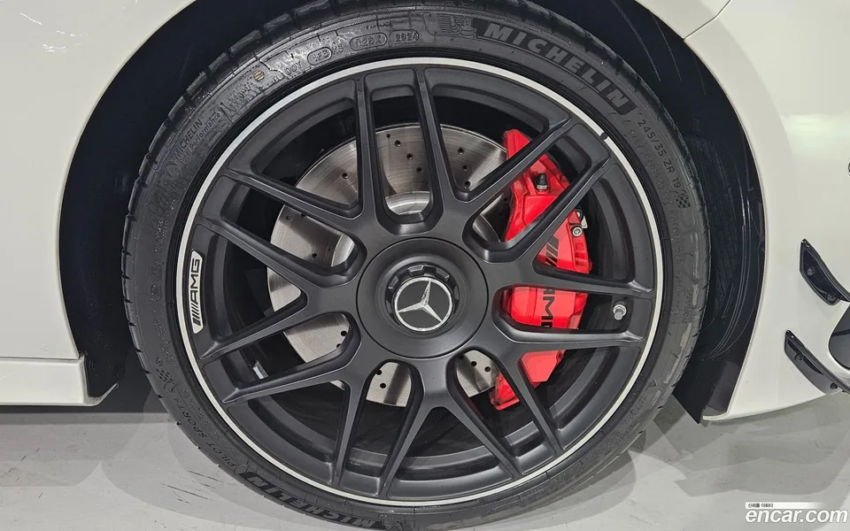 Mercedes-Benz A-Class AMG A45 S 4MATIC+ 2025 — миниатюра 5