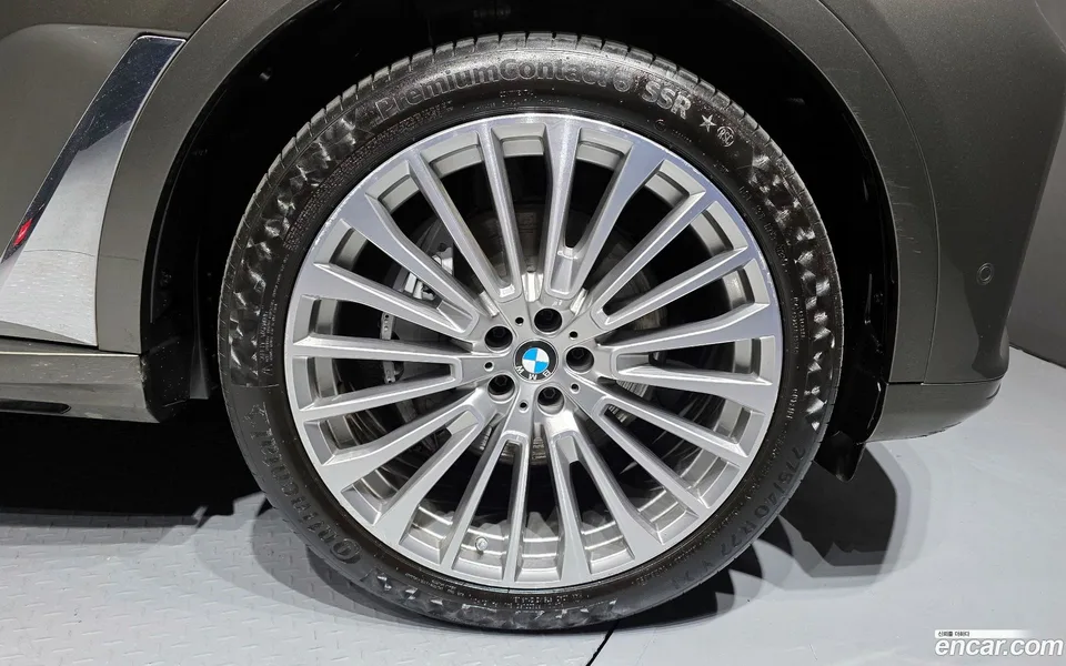 BMW X7 xDrive 40d 7 2022 — миниатюра 5