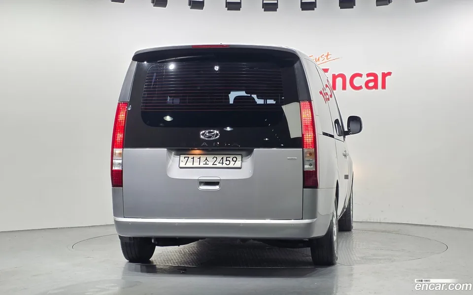 Hyundai Staria 4WD 11 2023 — миниатюра 4