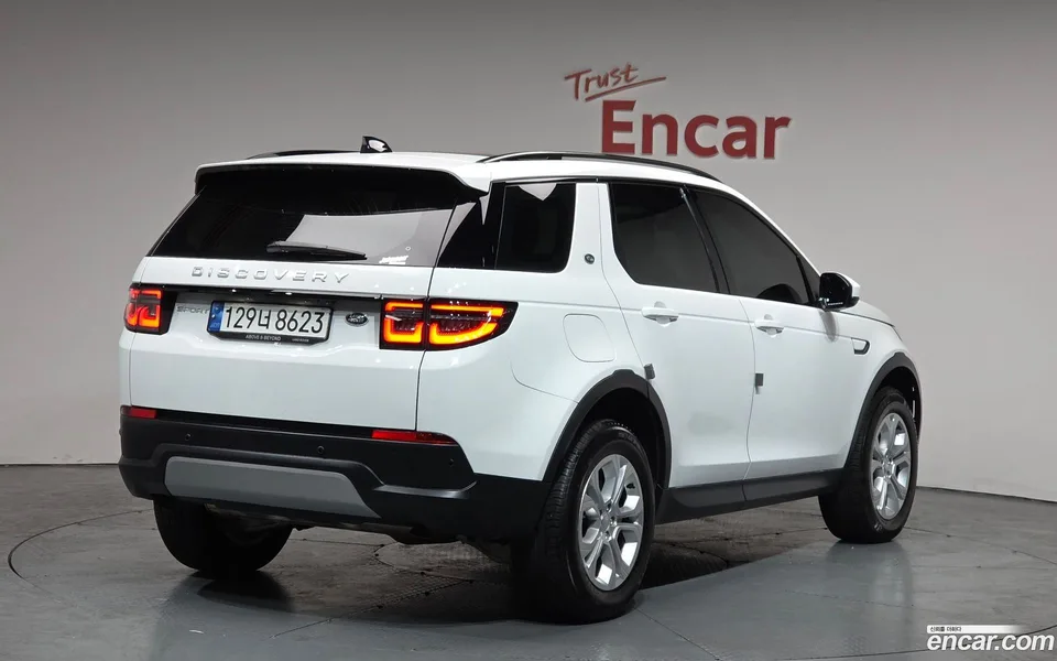 Land Rover Discovery Sport P250 S 2022 — миниатюра 2