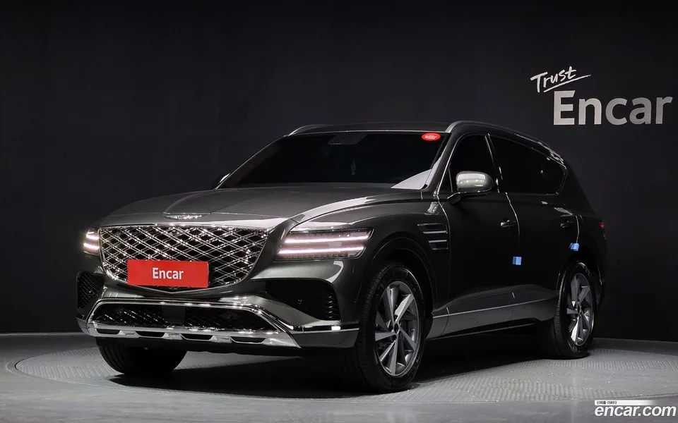Genesis GV80 3.5T 2WD 2025 — фото 1, купить с доставкой в Москву