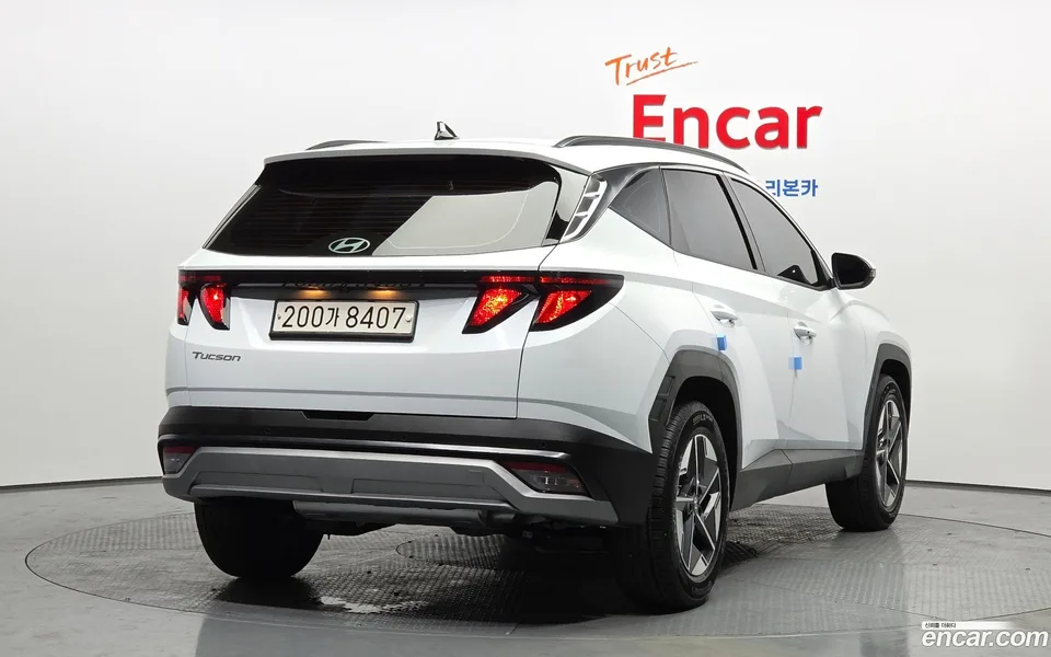 Hyundai Tucson Hybrid NX4 HEV 1.6 2WD 2025 — миниатюра 2