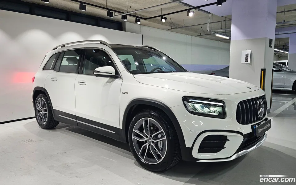 Mercedes-Benz GLB-Class AMG GLB35 4MATIC 2025 — миниатюра 2