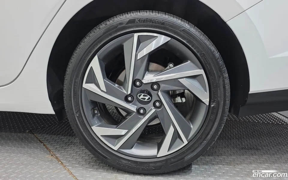 Hyundai Avante CN7 1.6 2023 — миниатюра 5