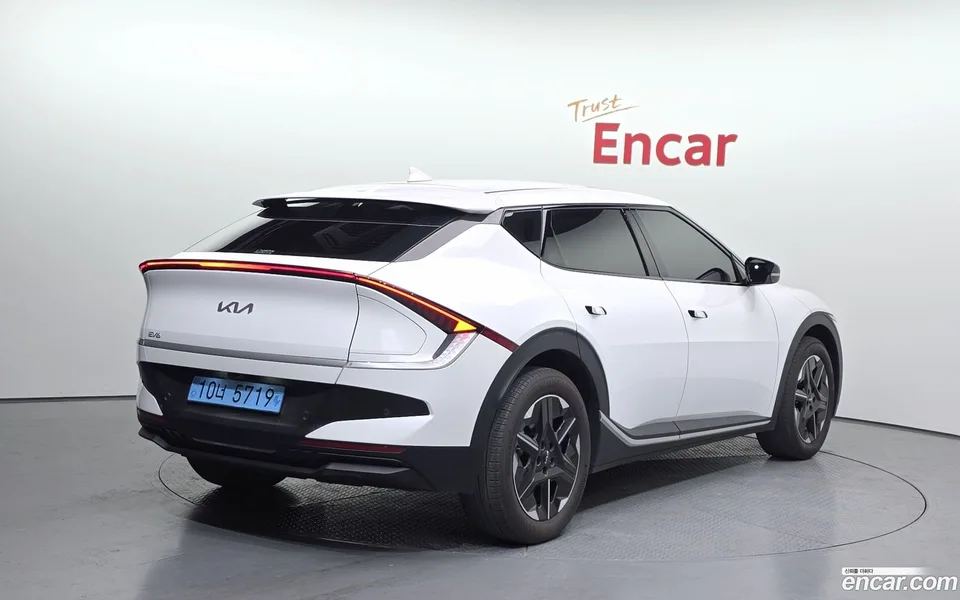 Kia EV6 2WD 2025 — миниатюра 2