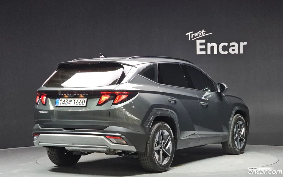 Hyundai Tucson NX4 1.6 2WD 2025 — миниатюра 2