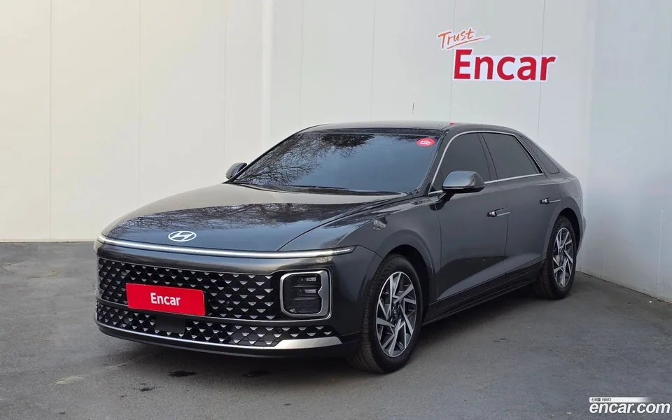 Hyundai Grandeur Hybrid 2025 — фото 1, купить с доставкой в Москву