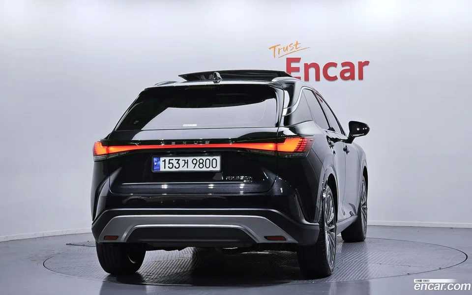 Lexus RX 350h 2023 — миниатюра 4