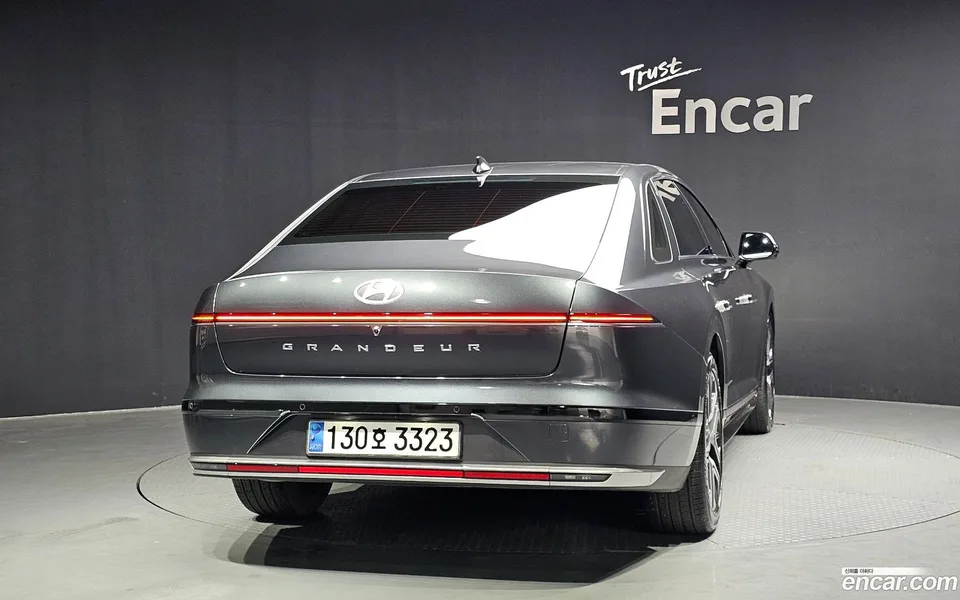 Hyundai Grandeur Hybrid 2023 — миниатюра 4