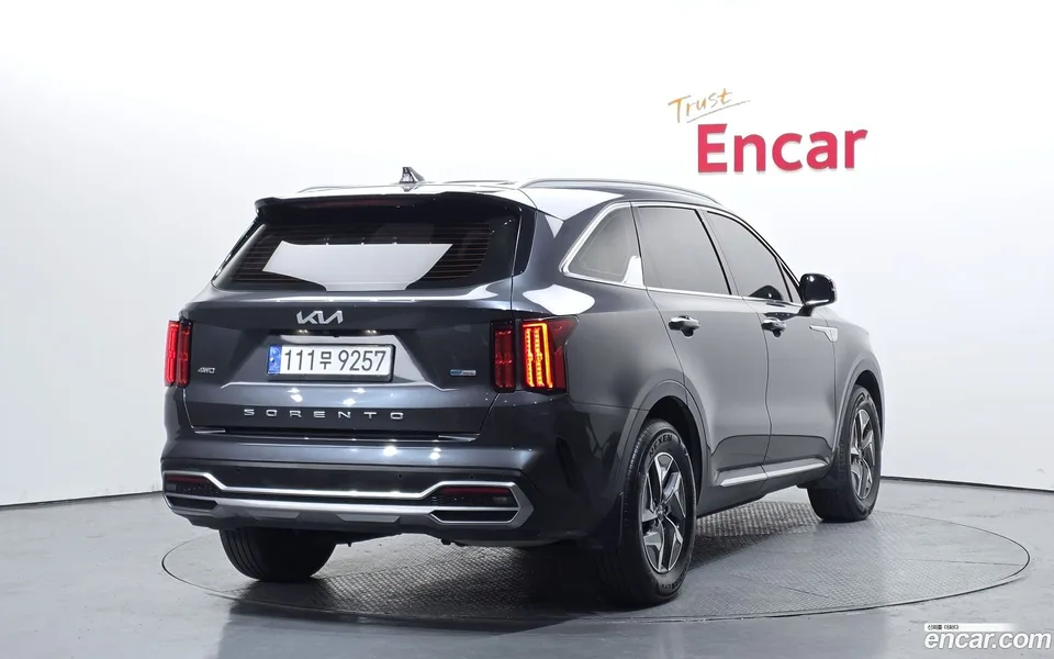 Kia Sorento HEV 1.6 4WD 2022 — миниатюра 2