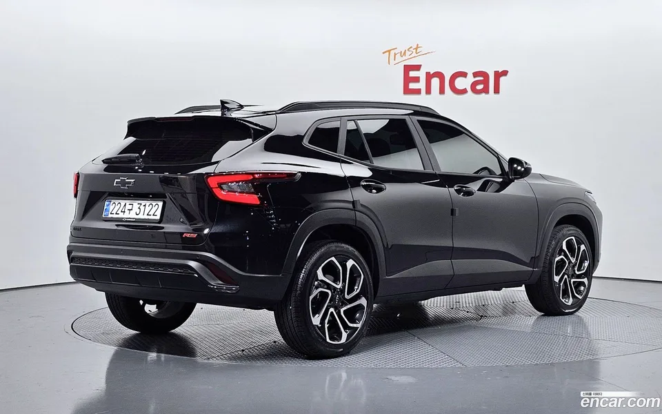 Chevrolet Trax Crossover 1.2 RS 2023 — миниатюра 2
