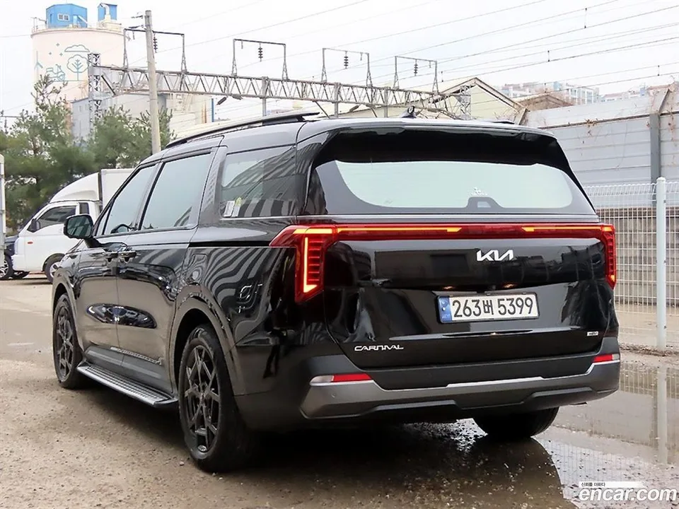 Kia Carnival HEV 9 2024 — миниатюра 3