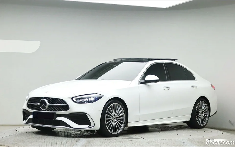 Mercedes-Benz C-Class C300 4MATIC AMG Line 2023 — миниатюра 3