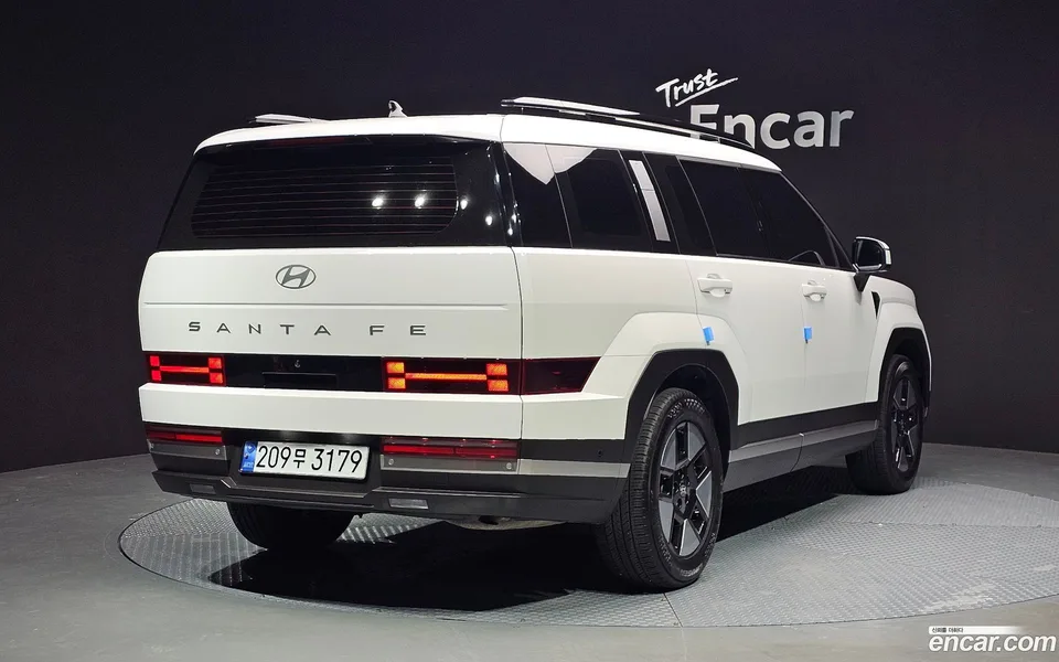 Hyundai SantaFe HEV 1.6 2WD 2024 — миниатюра 2